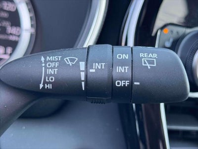 2025 Toyota Highlander Hybrid XLE AWD (Natl)