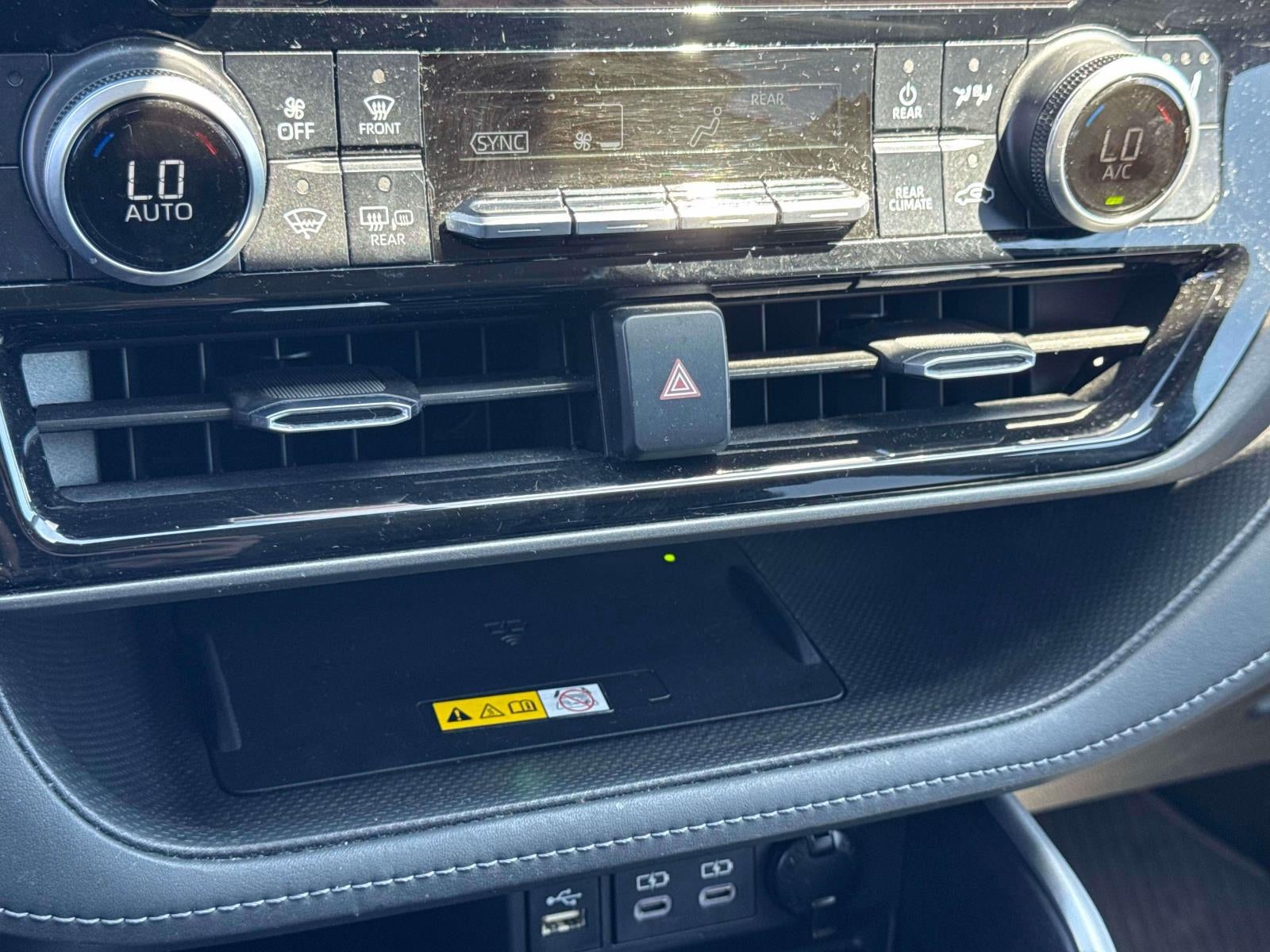 2023 Toyota Highlander XLE AWD (Natl)