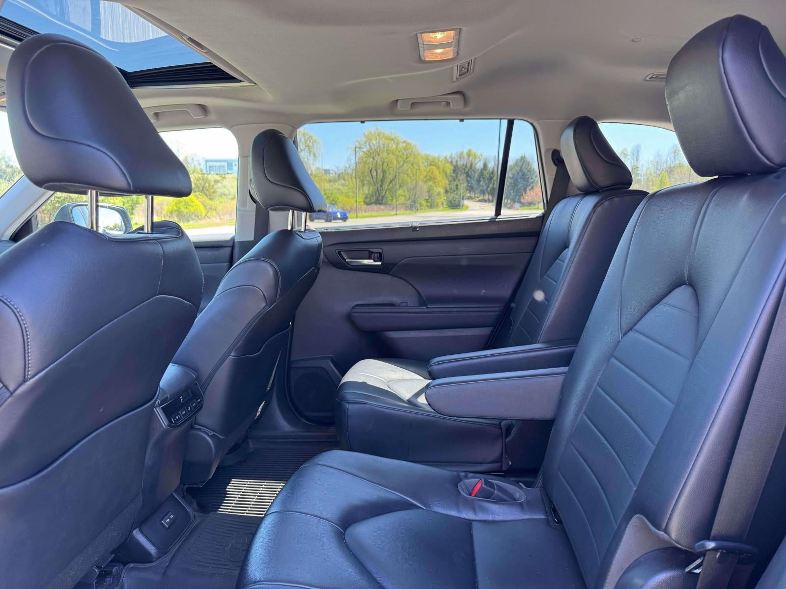 2023 Toyota Highlander XLE AWD (Natl)