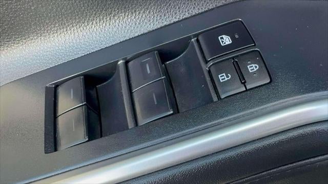 2023 Toyota Highlander XLE AWD (Natl)