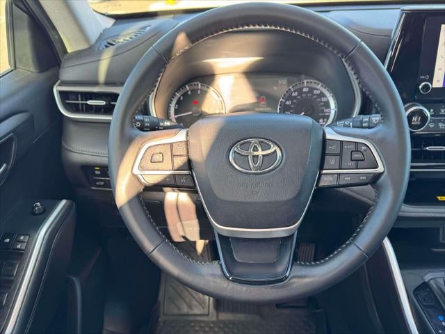 2023 Toyota Highlander XLE AWD (Natl)