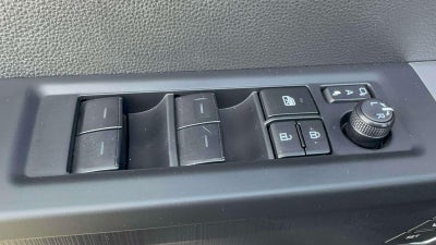 2025 Toyota Tundra 4WD Platinum Hybrid CrewMax 5.5' Bed (Natl)