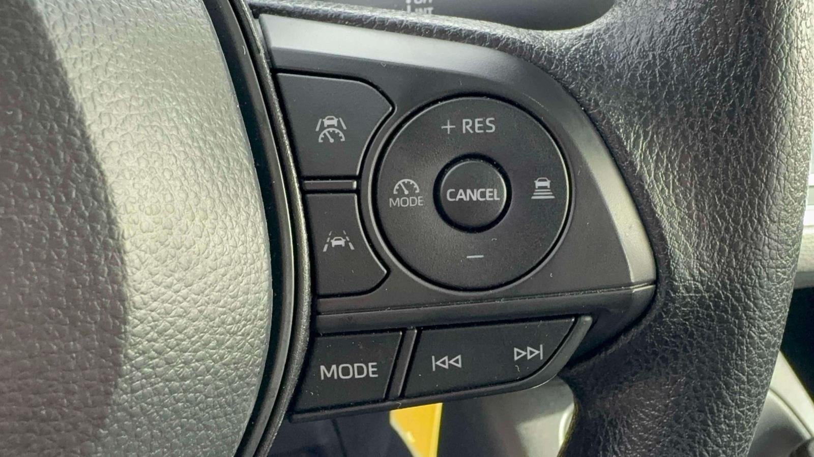 2024 Toyota Corolla LE CVT (Natl)