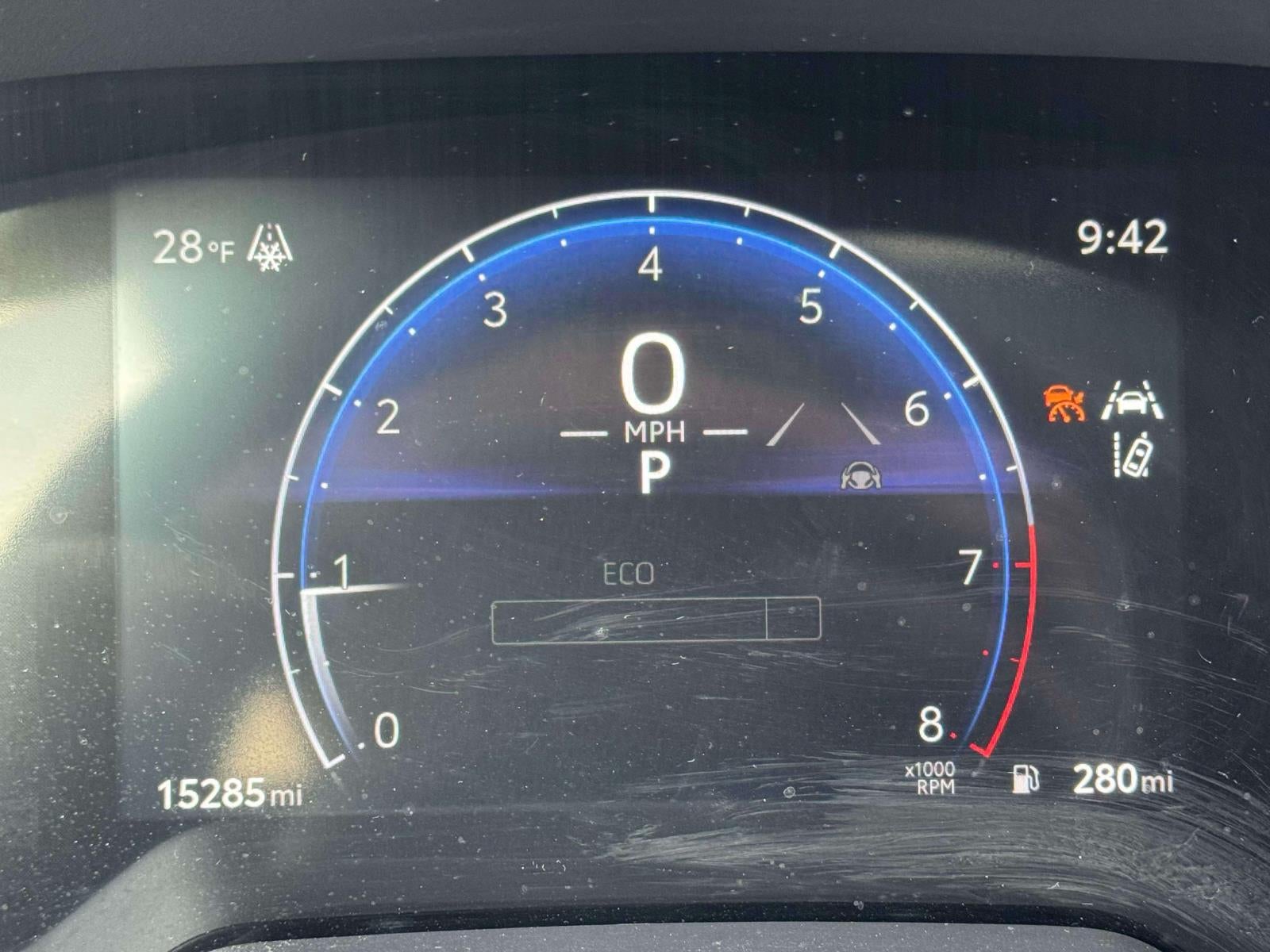 2024 Toyota Corolla Cross XLE 4WD (Natl)