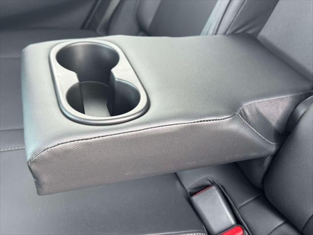 2024 Toyota Corolla Cross XLE 4WD (Natl)