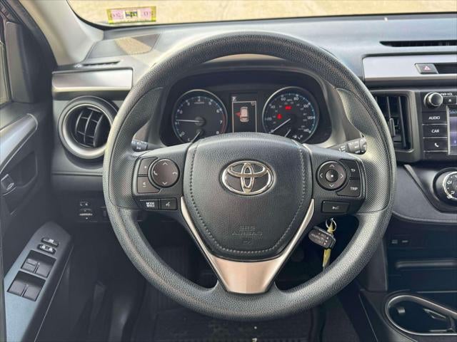 2018 Toyota RAV4 LE AWD (Natl)