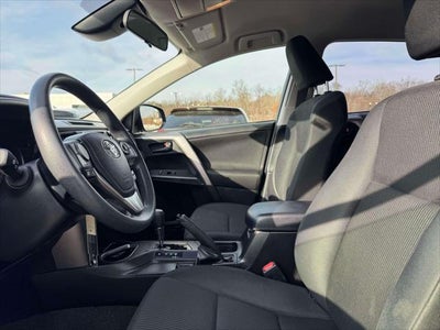 2018 Toyota RAV4 LE AWD (Natl)