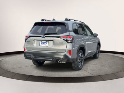 2025 Subaru FORESTER Limited Hybrid