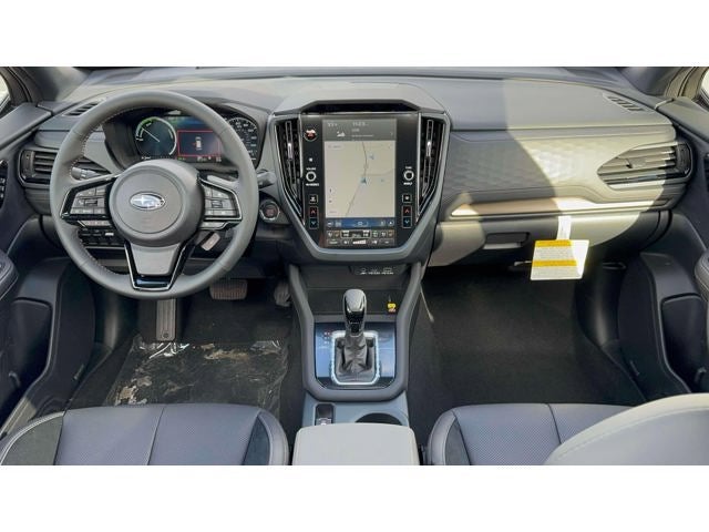 2025 Subaru FORESTER Touring Hybrid