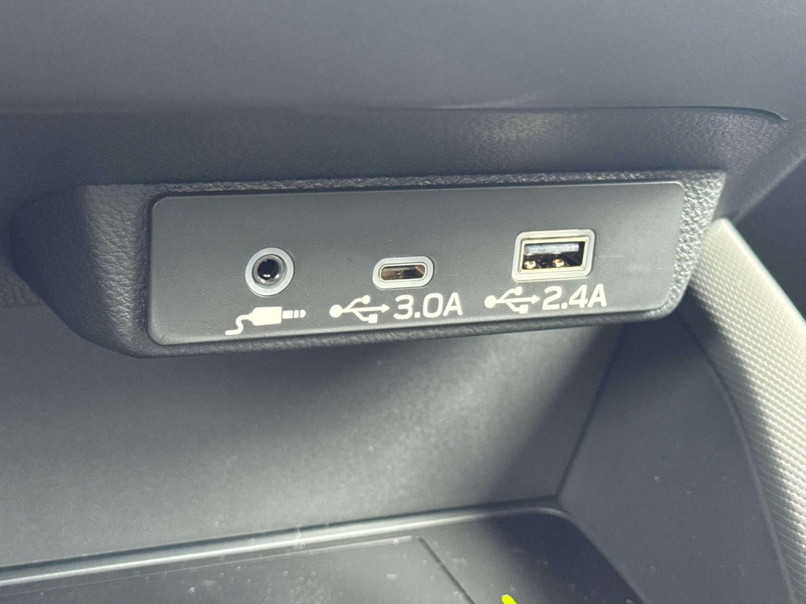 2025 Subaru FORESTER Touring Hybrid