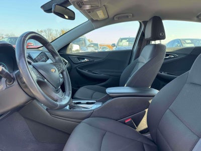 2016 Chevrolet Malibu 4dr Sdn LT w/1LT