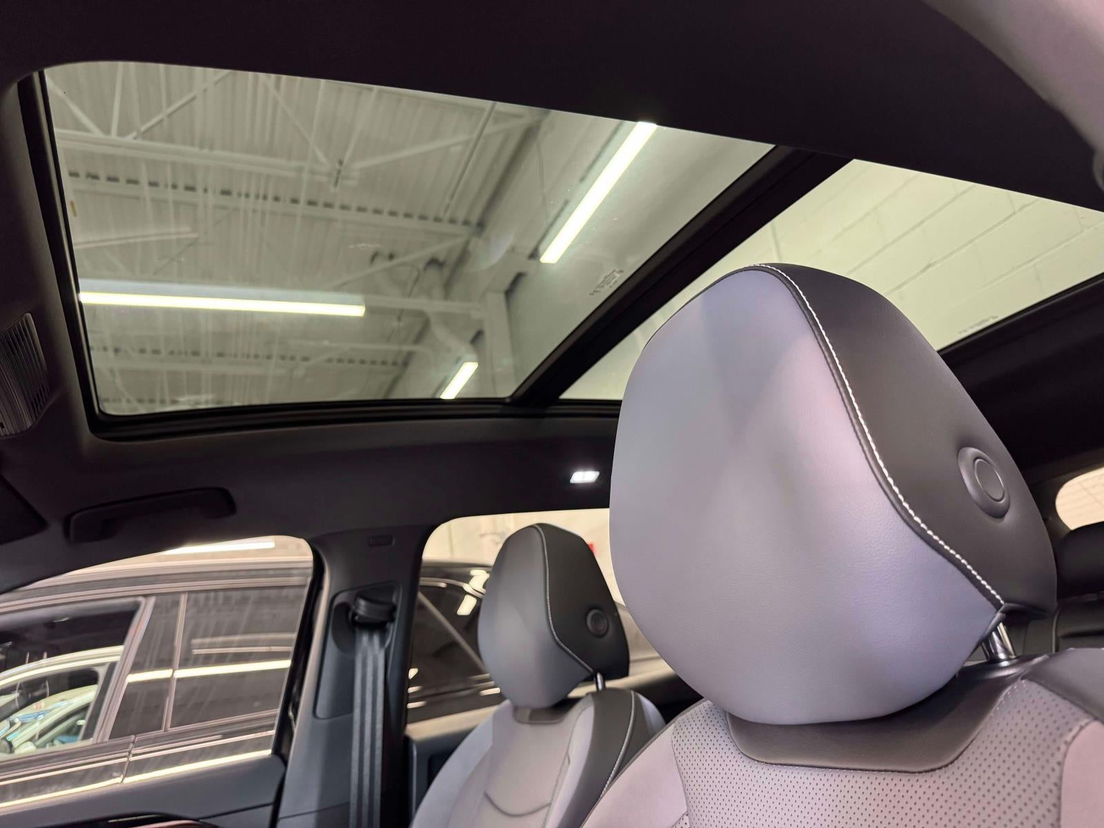 2025 Volkswagen Tiguan 2.0T SE R-Line Black
