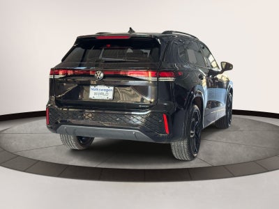 2025 Volkswagen Tiguan 2.0T SE R-Line Black