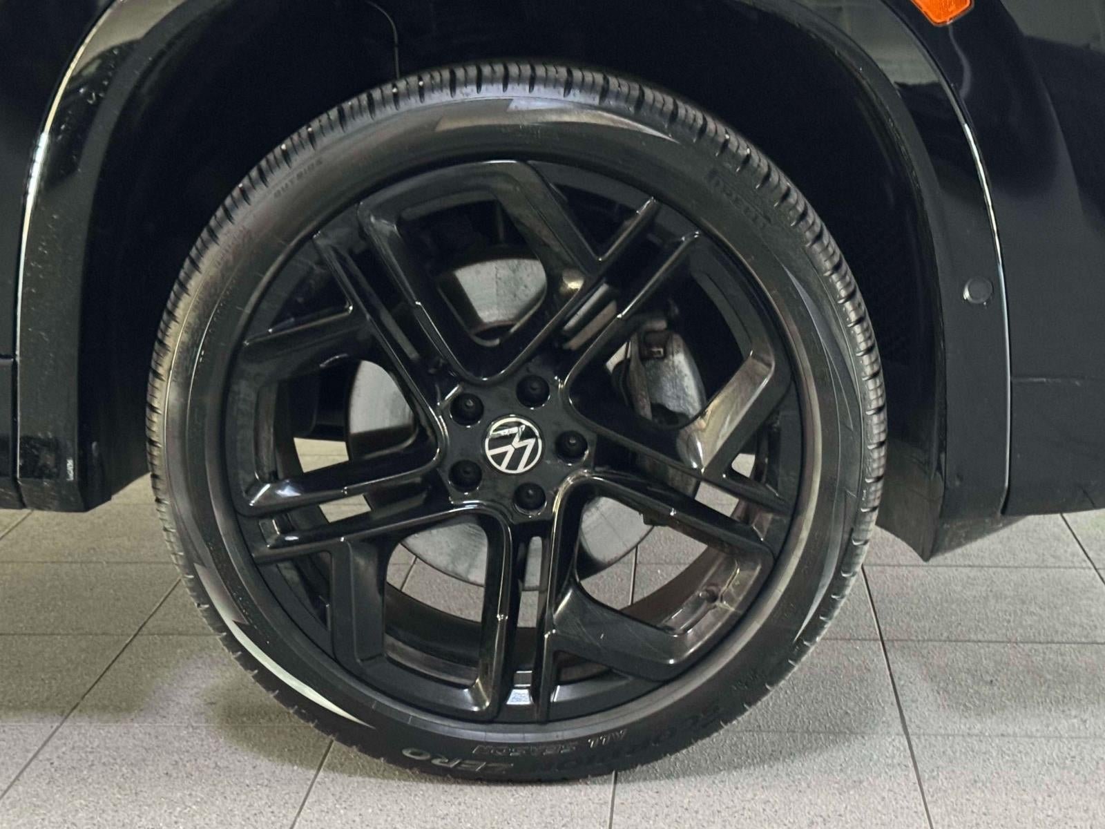 2025 Volkswagen Tiguan 2.0T SE R-Line Black