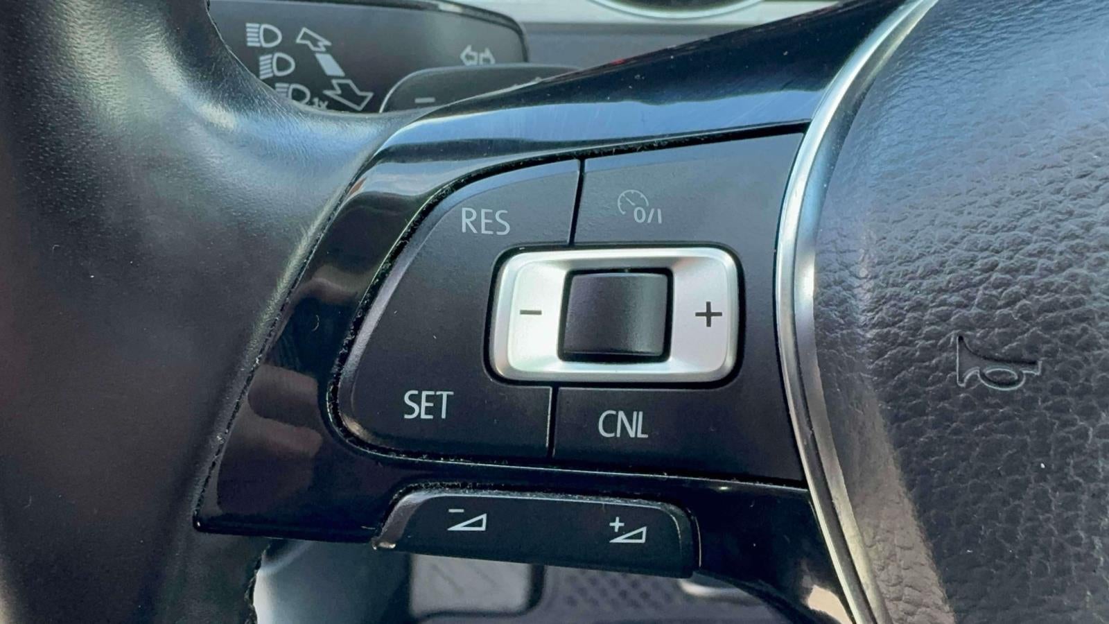2015 Volkswagen Golf TSI SE 4-Door