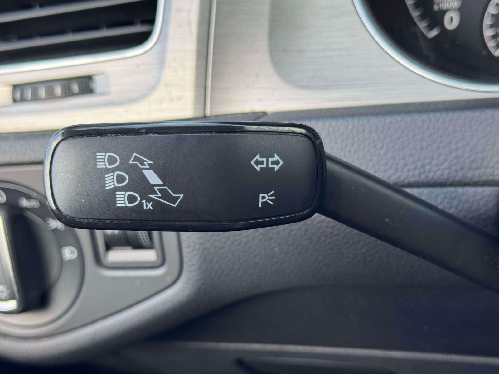 2015 Volkswagen Golf TSI SE 4-Door