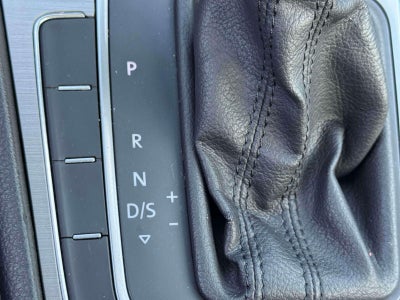 2015 Volkswagen Golf TSI SE 4-Door