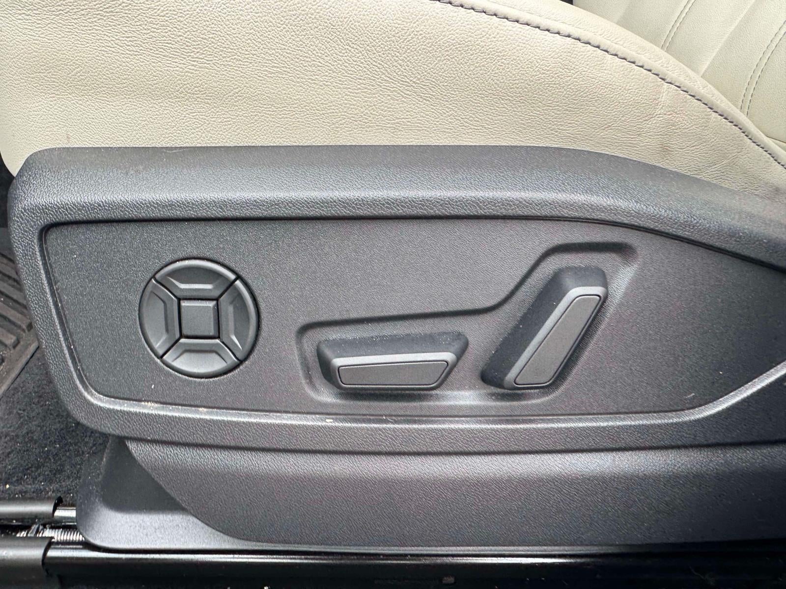 2025 Audi Q5 Premium
