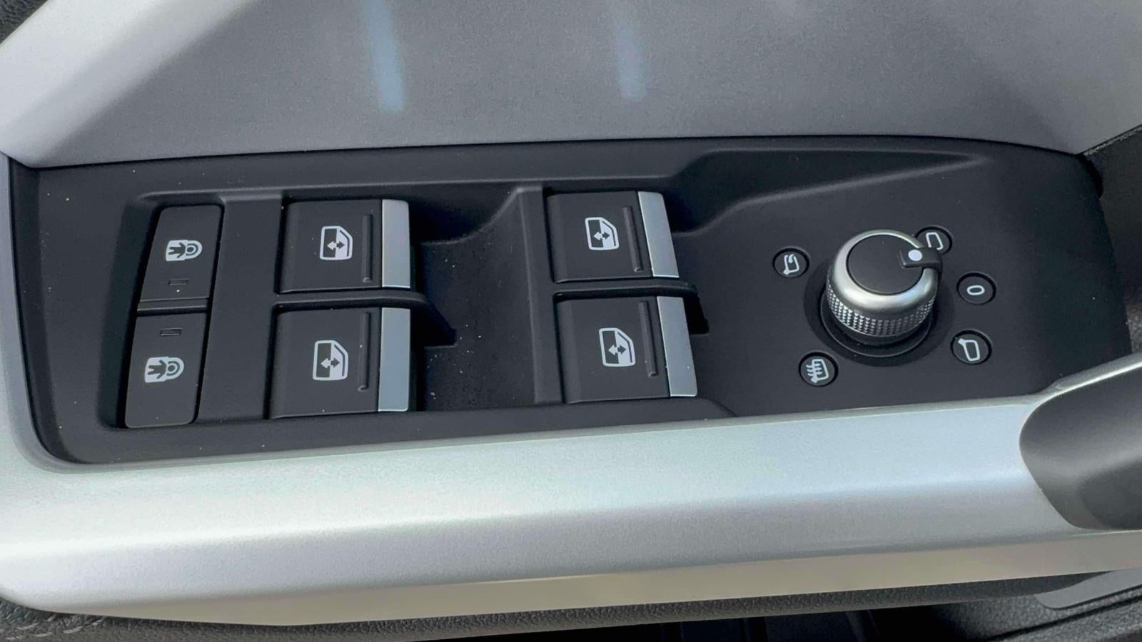 2025 Audi Q3 S line Premium 45 TFSI quattro