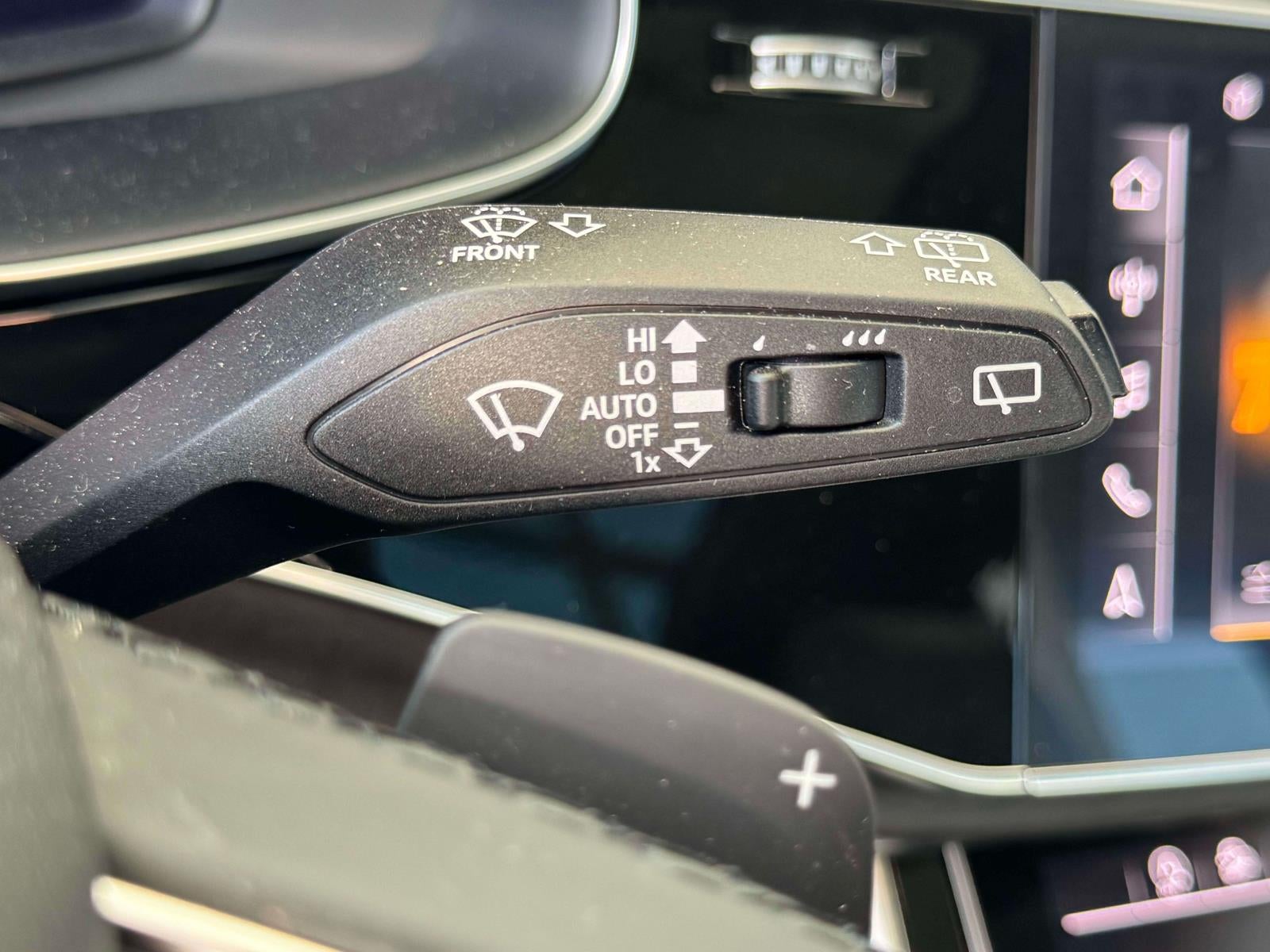 2024 Audi Q7 55 Prestige