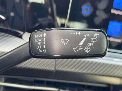 2023 Volkswagen Golf R 2.0T