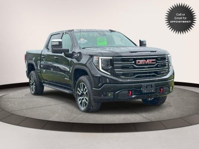 2025 GMC Sierra 1500 4WD Crew Cab 147 AT4
