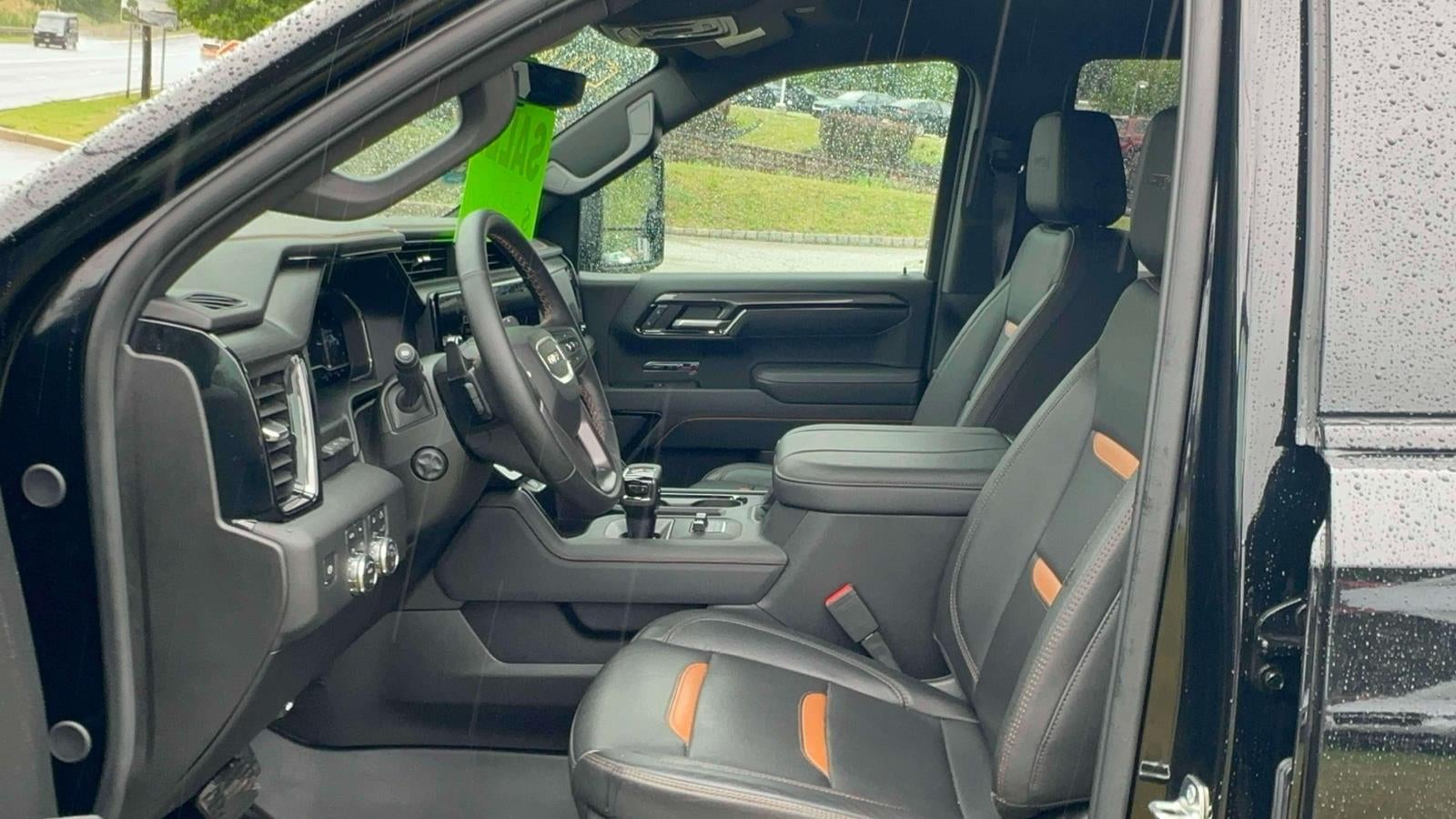 2025 GMC Sierra 1500 4WD Crew Cab 147 AT4