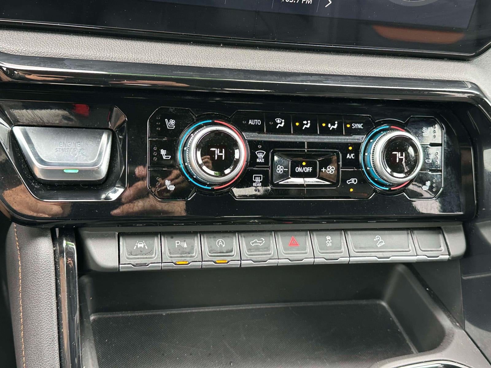 2025 GMC Sierra 1500 4WD Crew Cab 147 AT4