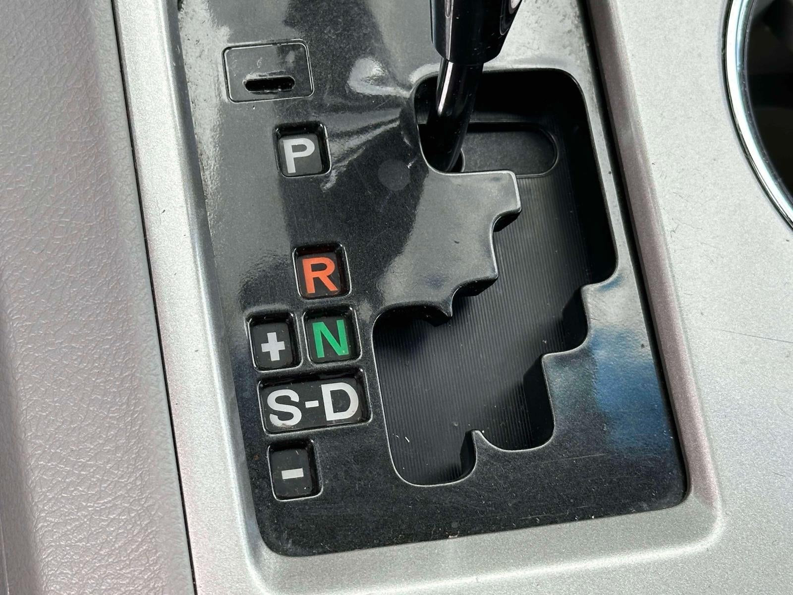 2013 Toyota Highlander 4WD 4dr V6 (Natl)