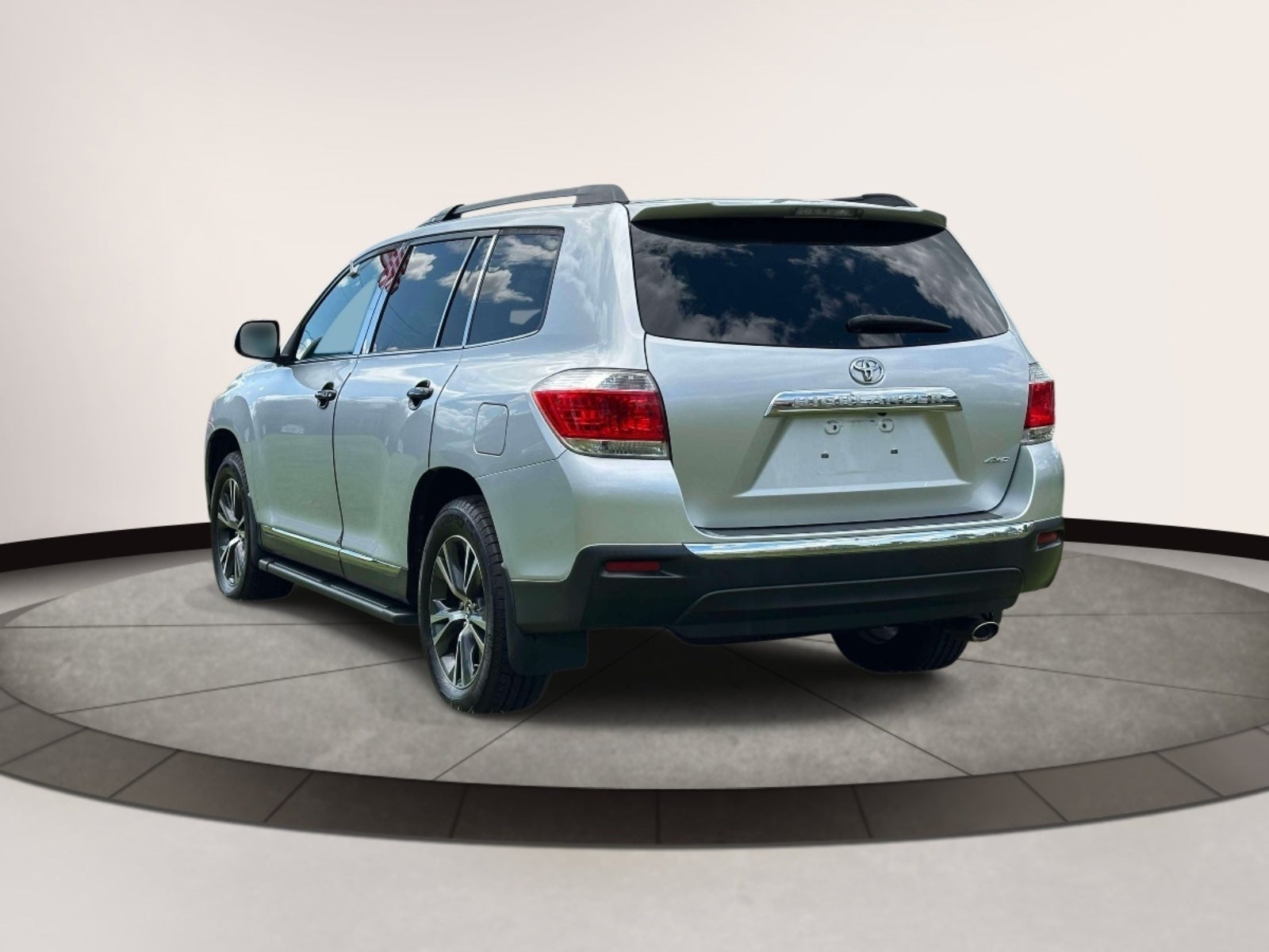 2013 Toyota Highlander 4WD 4dr V6 (Natl)