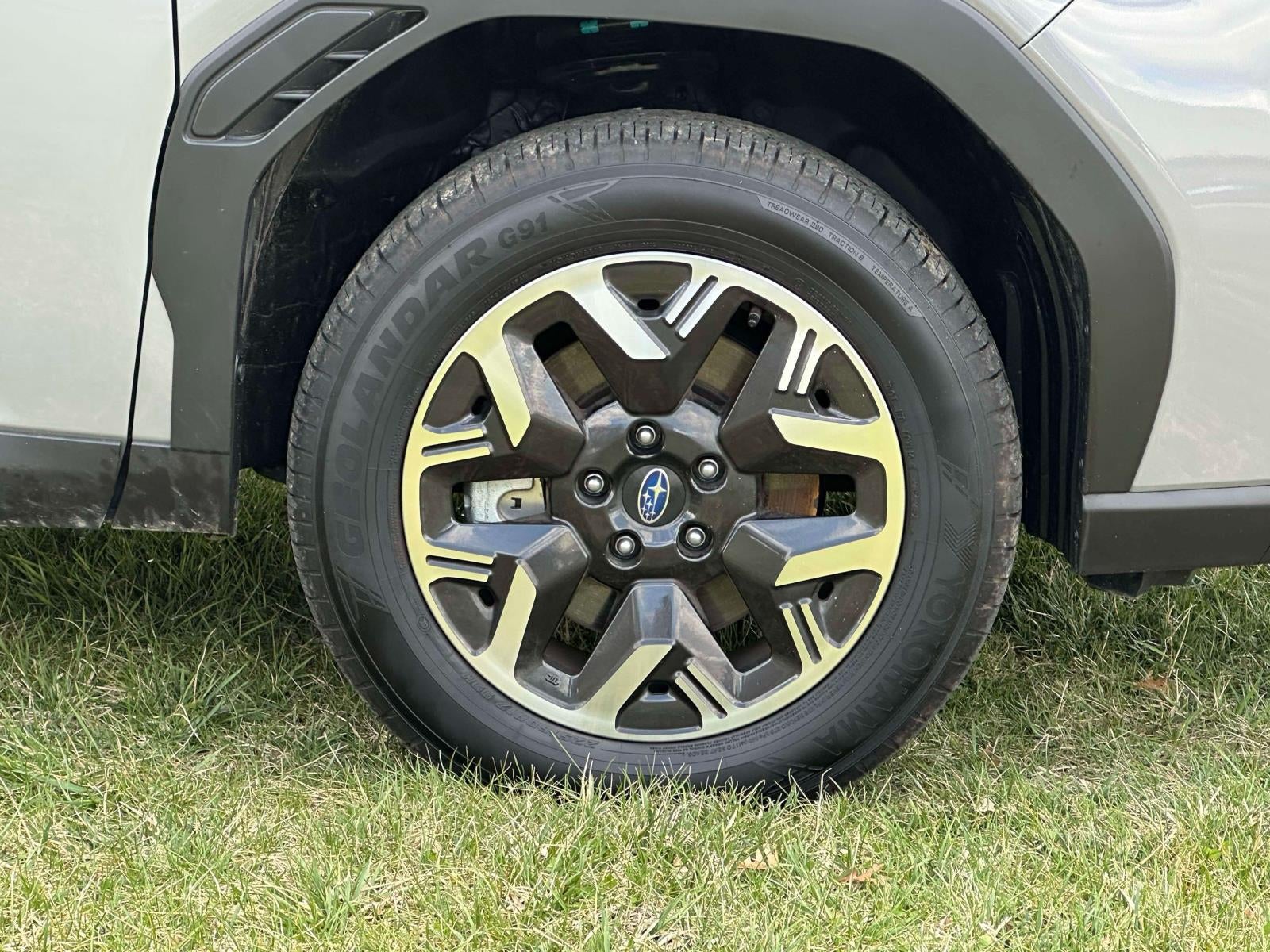 2025 Subaru Forester Premium AWD