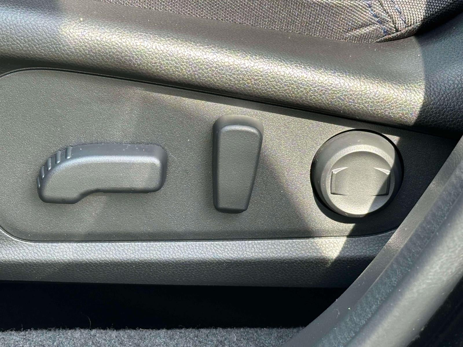 2025 Subaru Forester Premium AWD