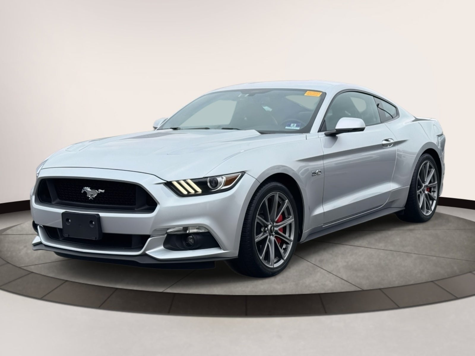 2015 Ford Mustang 2dr Fastback GT