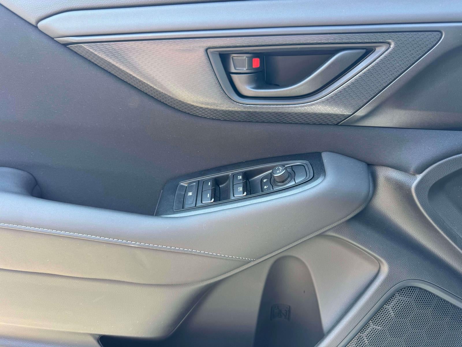 2025 Subaru Legacy AWD