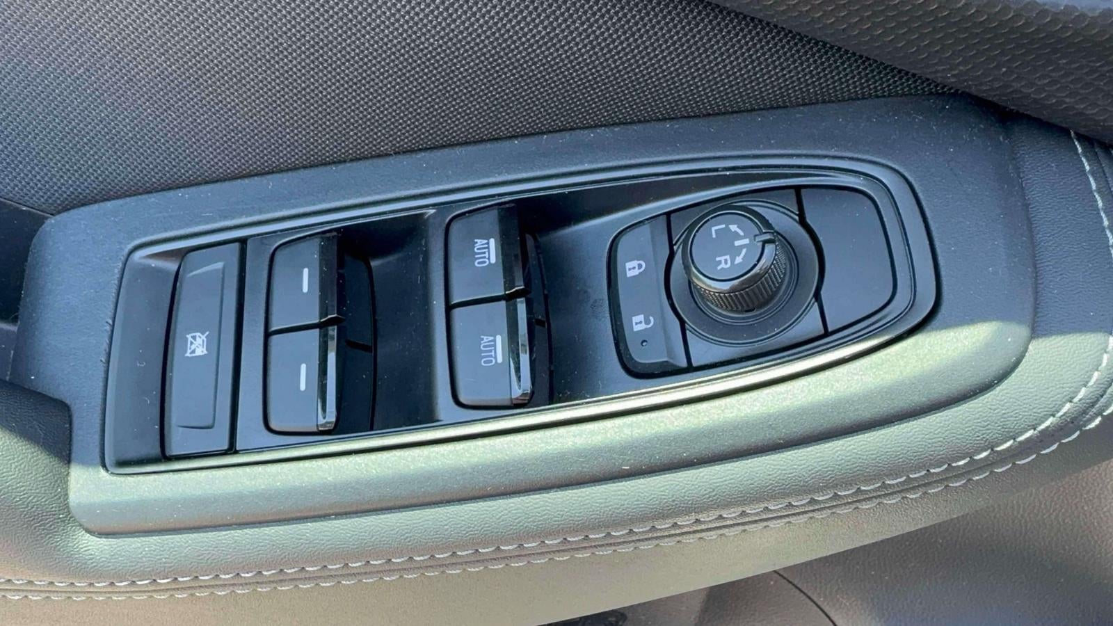 2023 Subaru Forester Premium CVT