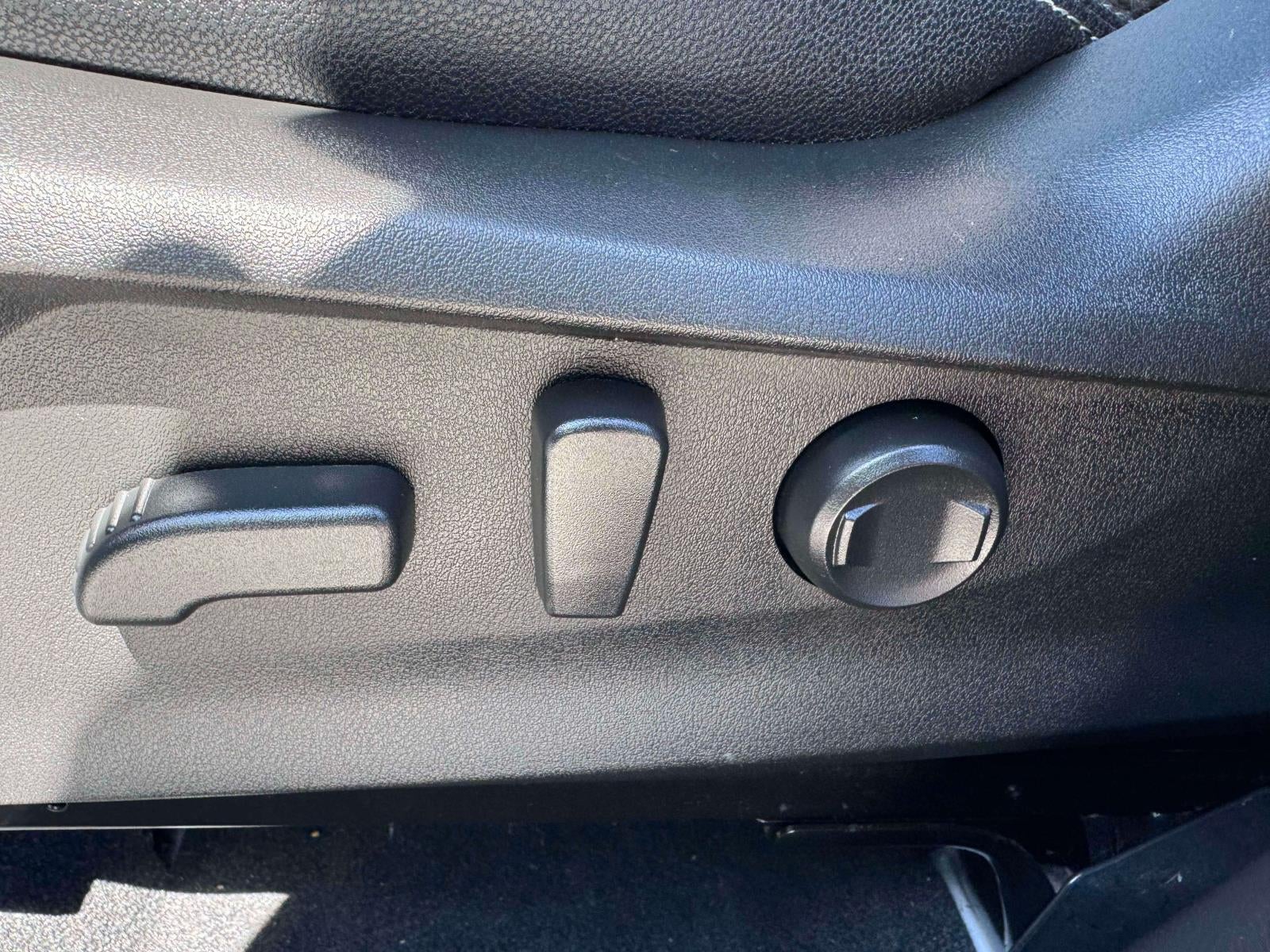 2023 Subaru Forester Premium CVT