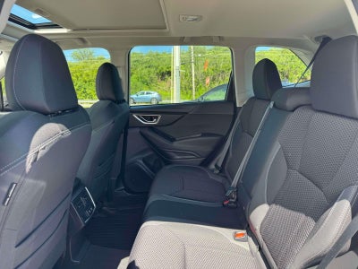 2023 Subaru Forester Premium CVT