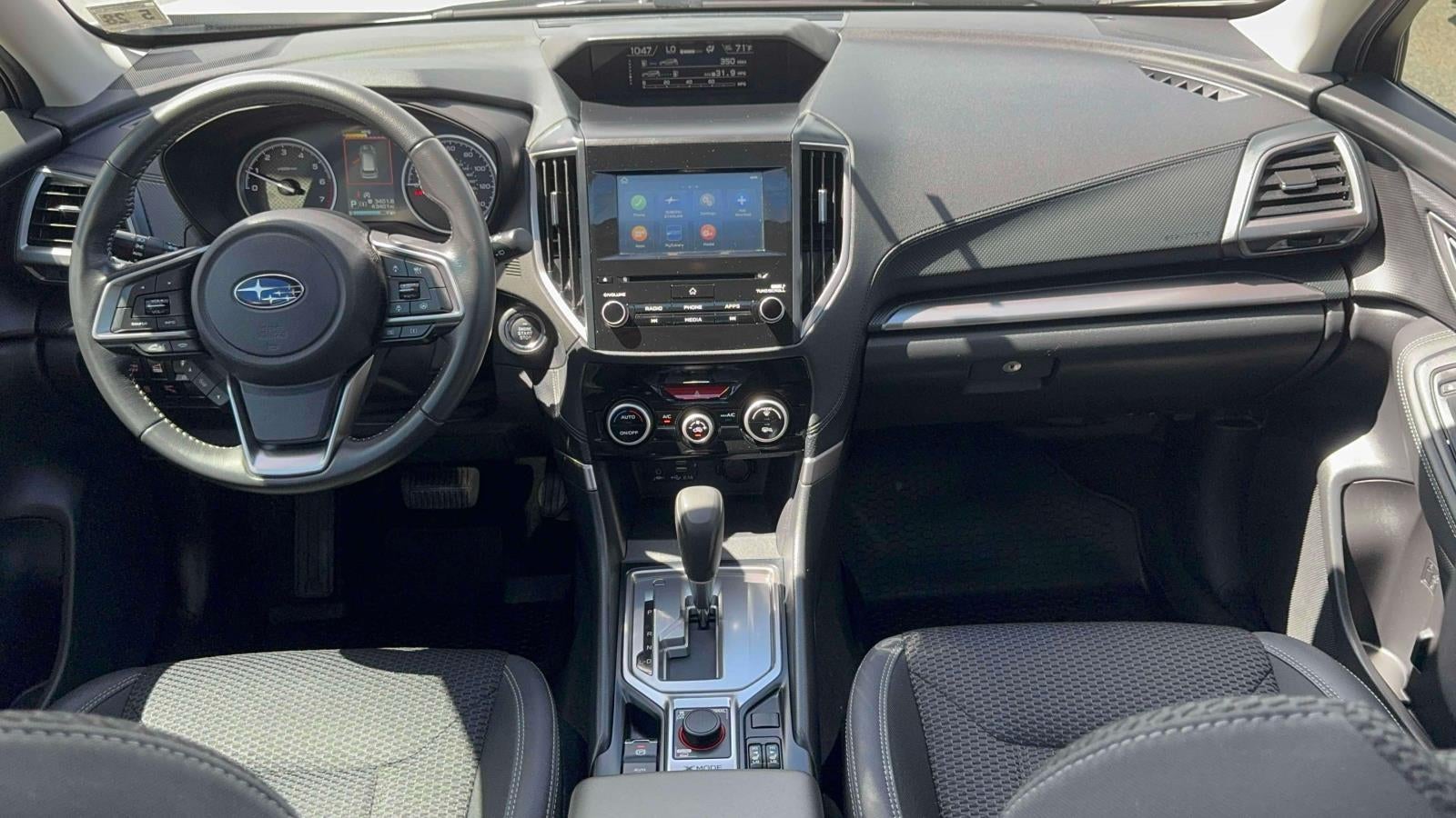 2023 Subaru Forester Premium CVT