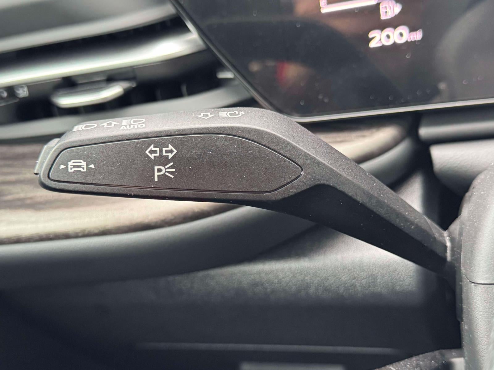 2025 Audi Q5 Premium 2.0 TFSI quattro