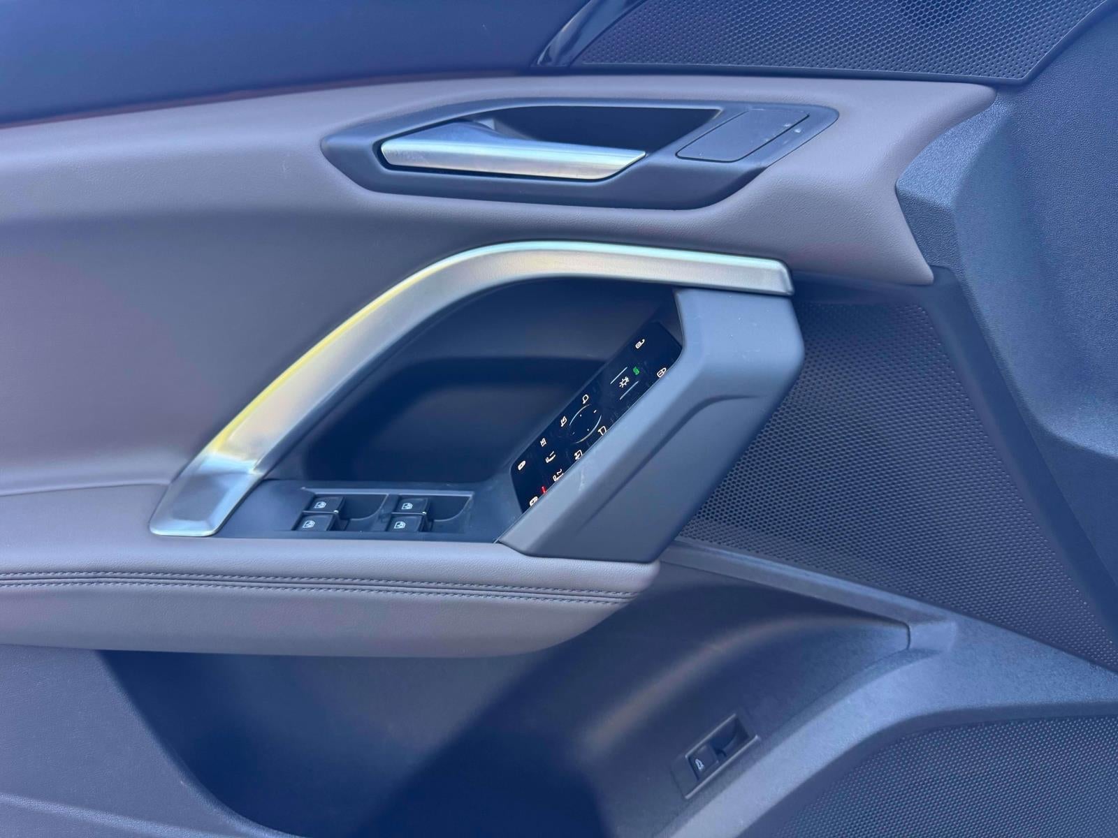 2025 Audi Q5 Premium 2.0 TFSI quattro