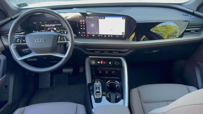 2025 Audi Q5 Premium 2.0 TFSI quattro