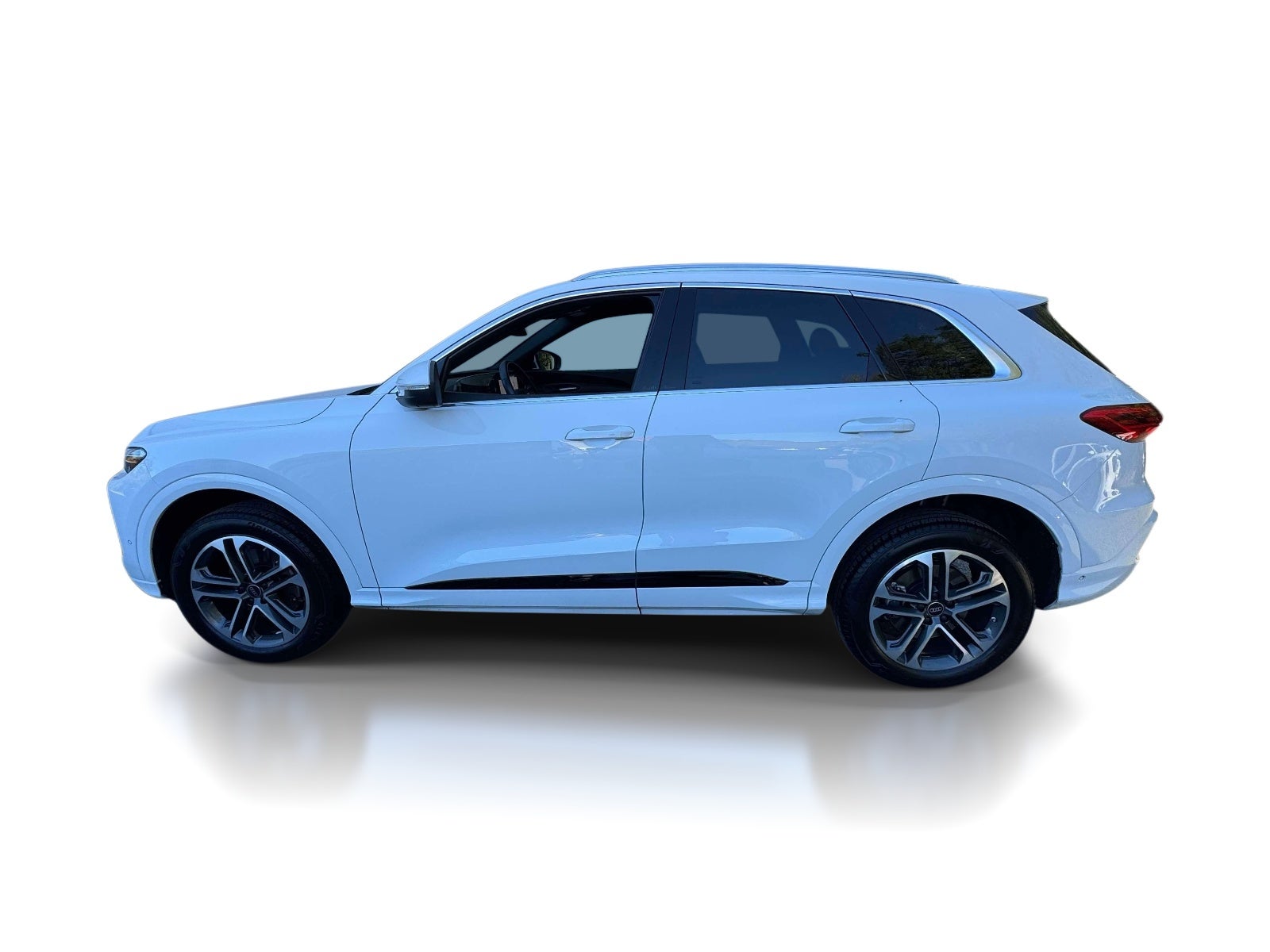 2025 Audi Q5 Premium 2.0 TFSI quattro