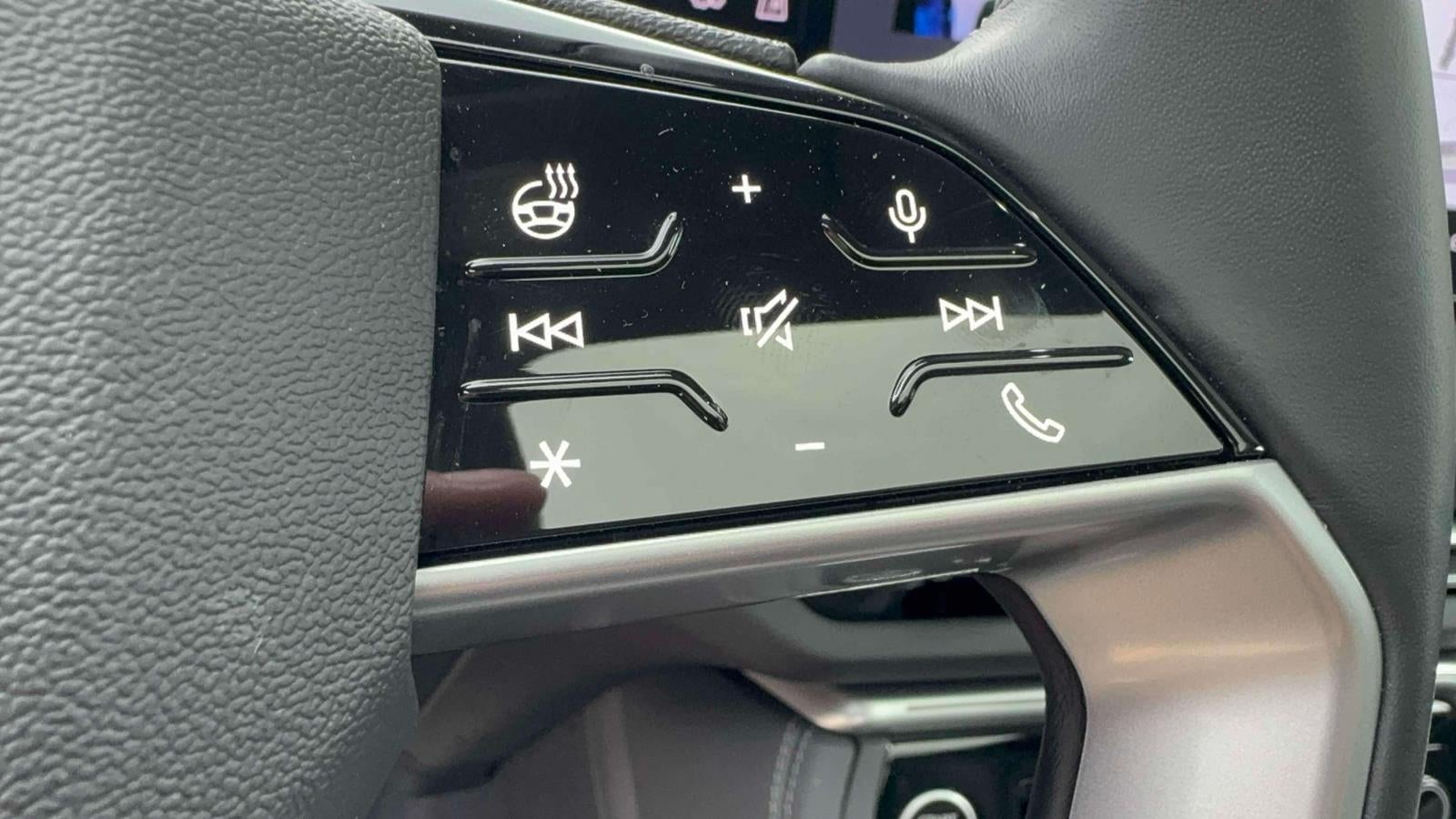 2025 Audi Q5 Premium 2.0 TFSI quattro
