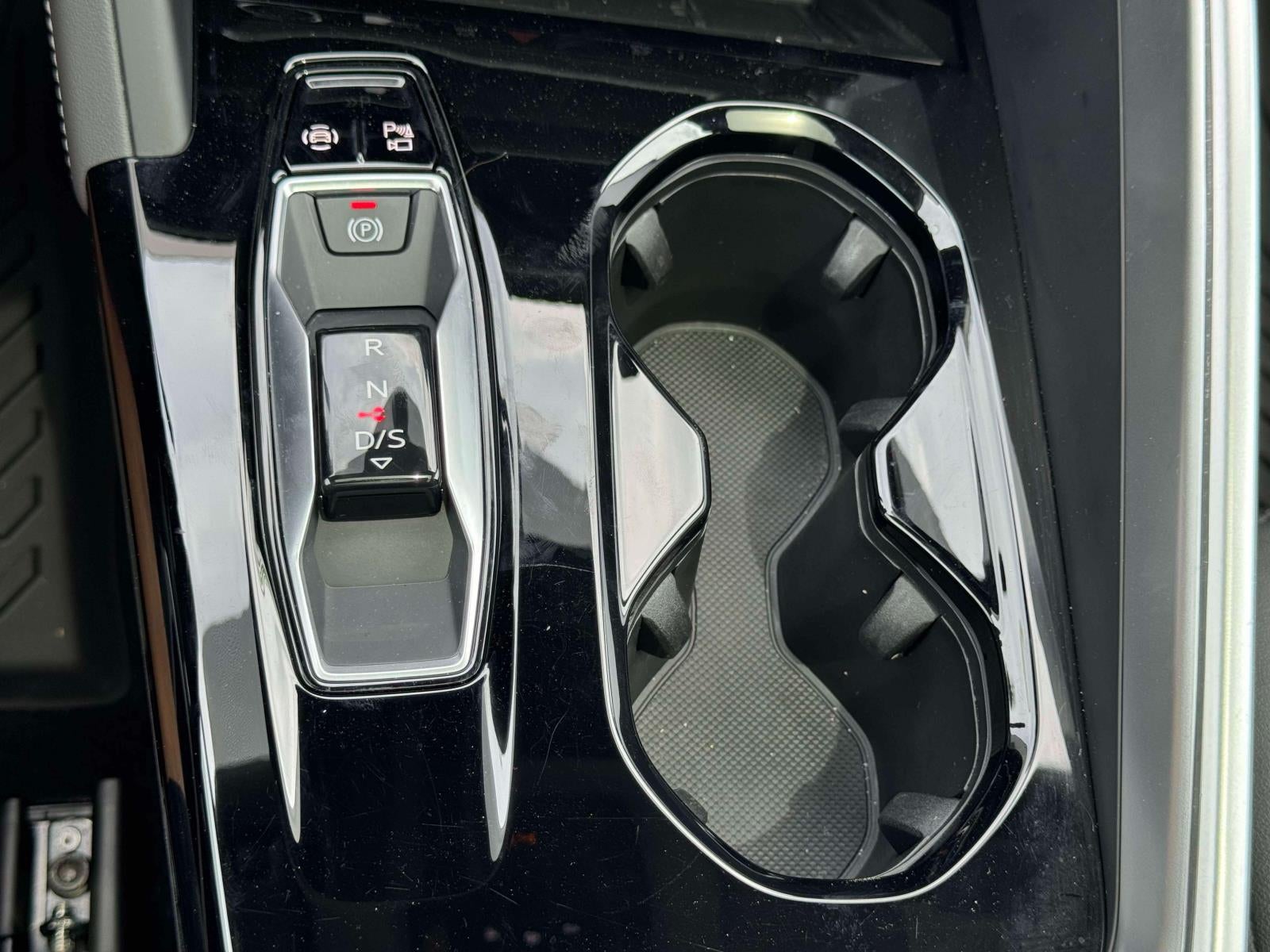 2025 Audi Q5 Premium 2.0 TFSI quattro
