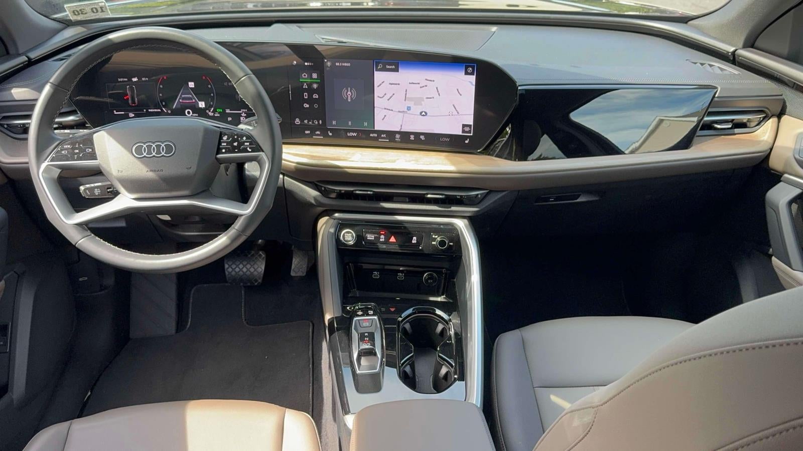 2025 Audi Q5 Premium 2.0 TFSI quattro