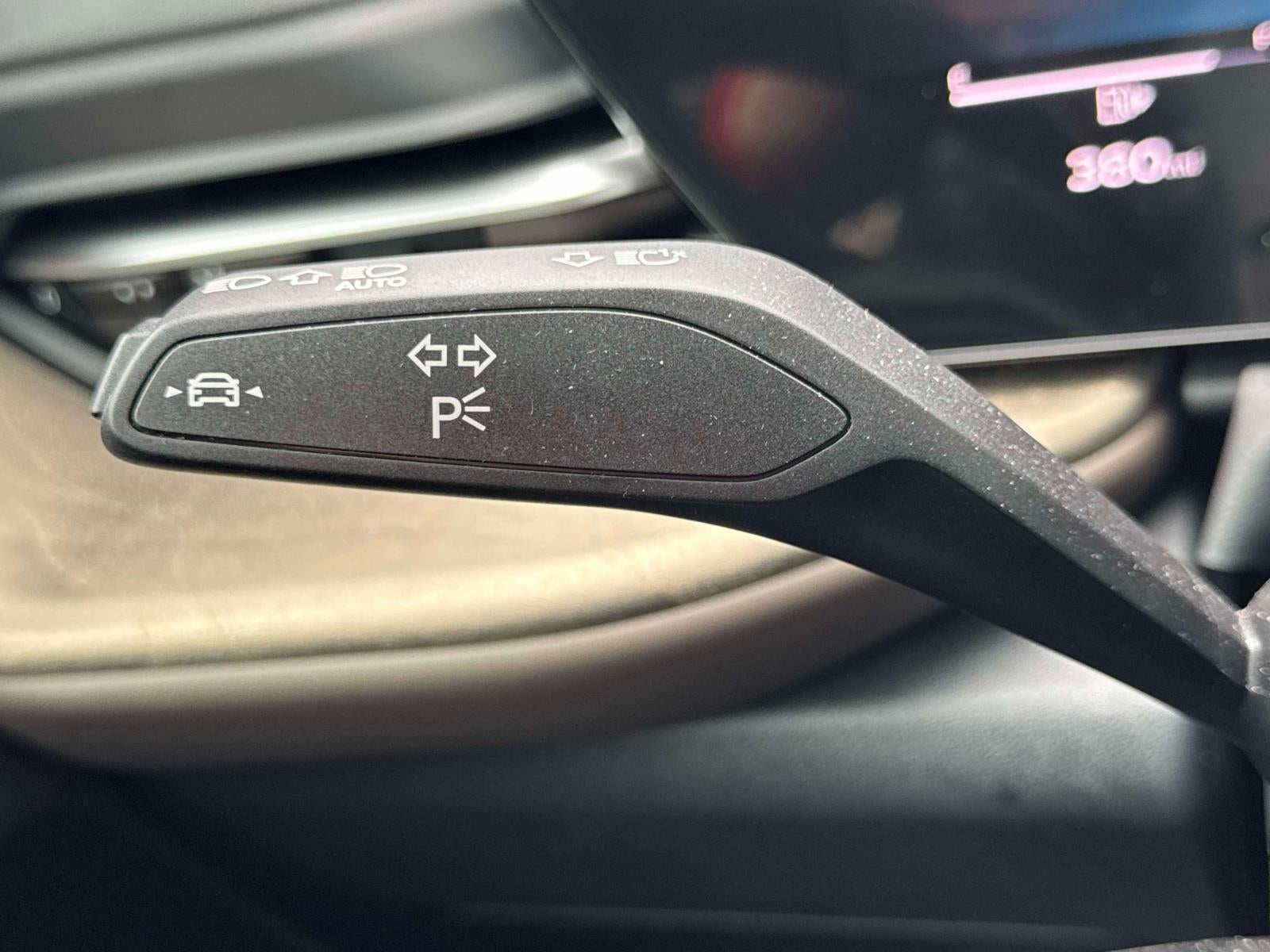 2025 Audi Q5 Premium 2.0 TFSI quattro