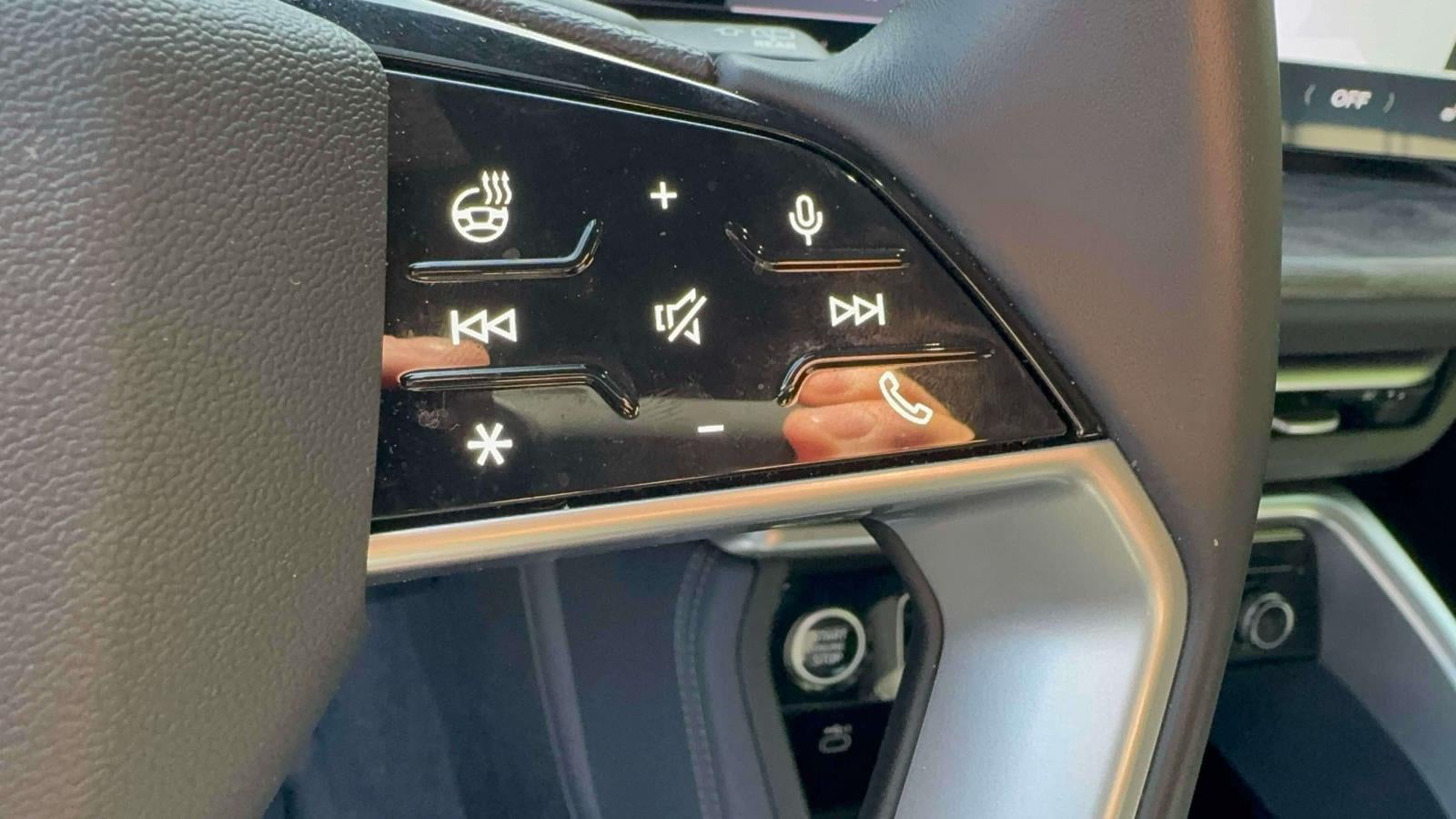 2025 Audi Q5 Premium 2.0 TFSI quattro