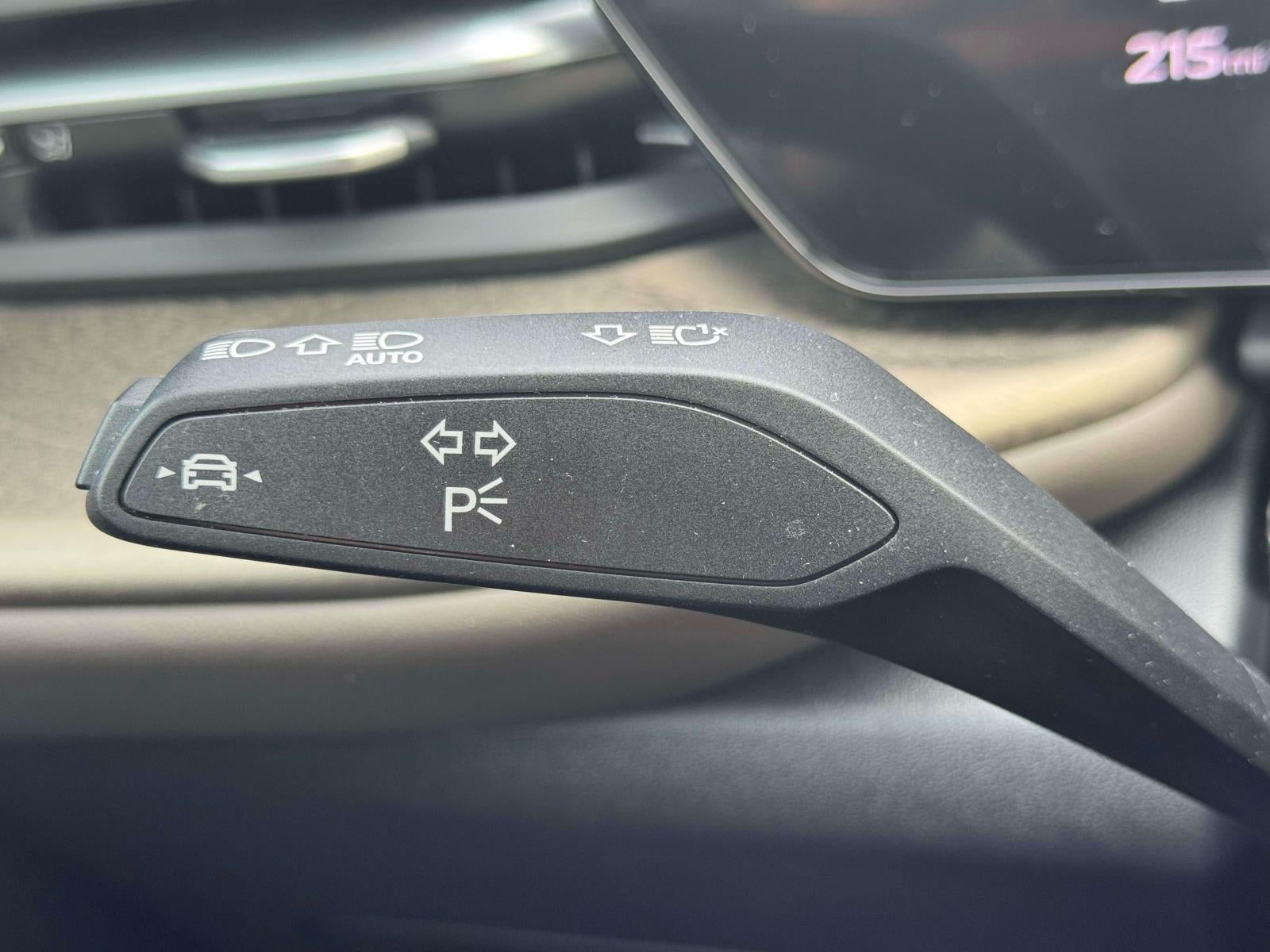 2025 Audi Q5 Premium 2.0 TFSI quattro