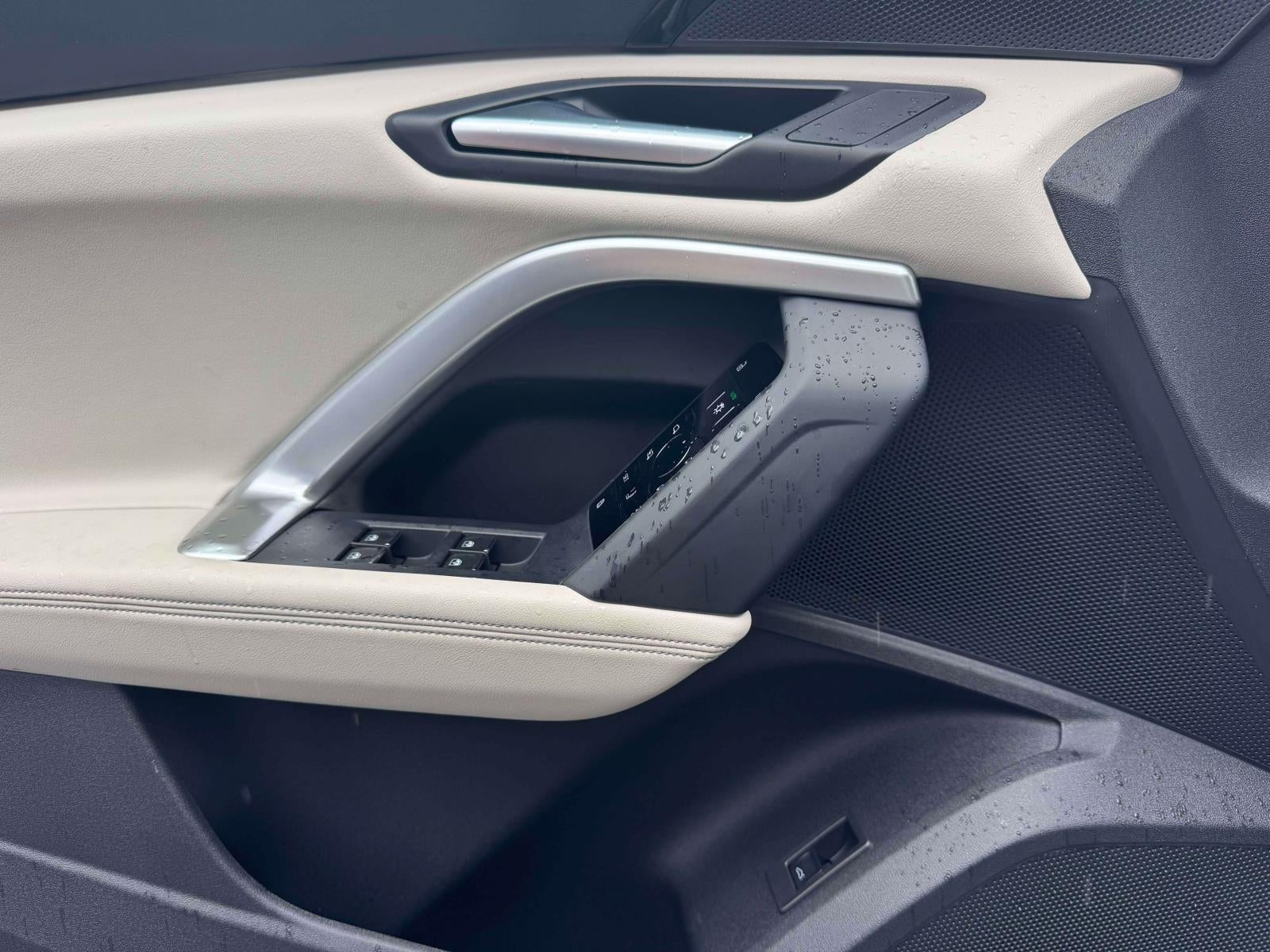 2025 Audi Q5 Premium 2.0 TFSI quattro