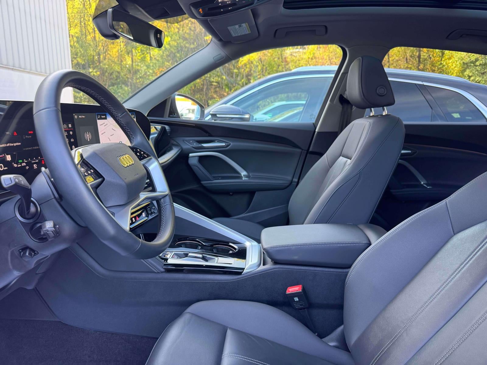 2025 Audi Q5 Premium 2.0 TFSI quattro